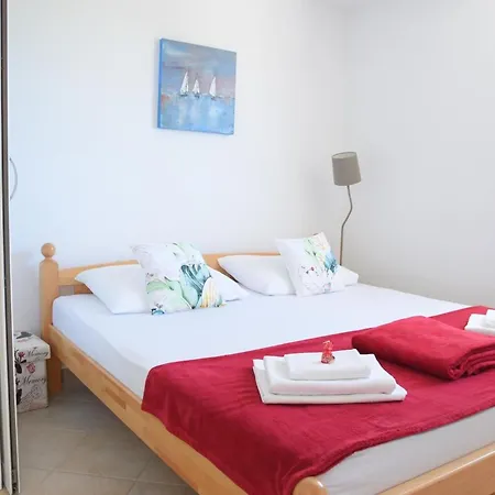 Luger Eg By Interhome Appartement