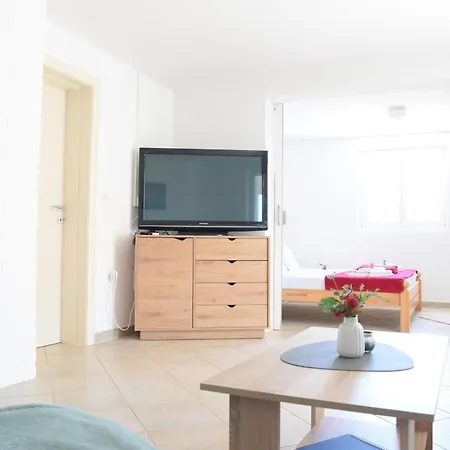 Luger Eg By Interhome Appartement