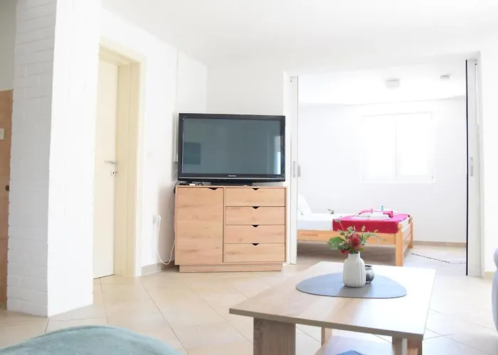 Luger Eg By Interhome 公寓