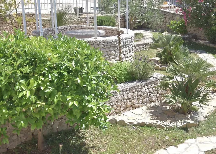 Luger Eg By Interhome Lejlighed Ražanj